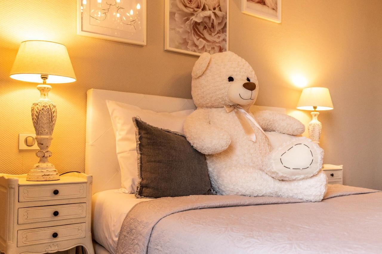 Hotel O Chateau Hayange Eksteriør billede